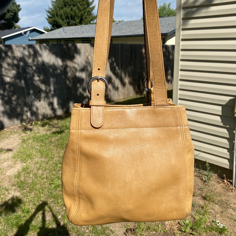 Vintage Coach Bucket Bag✨